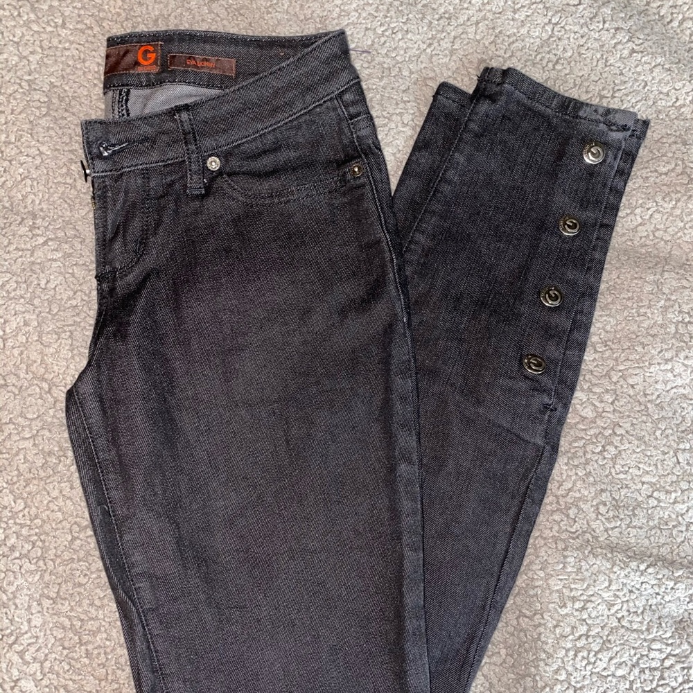 GUESS black button jeans